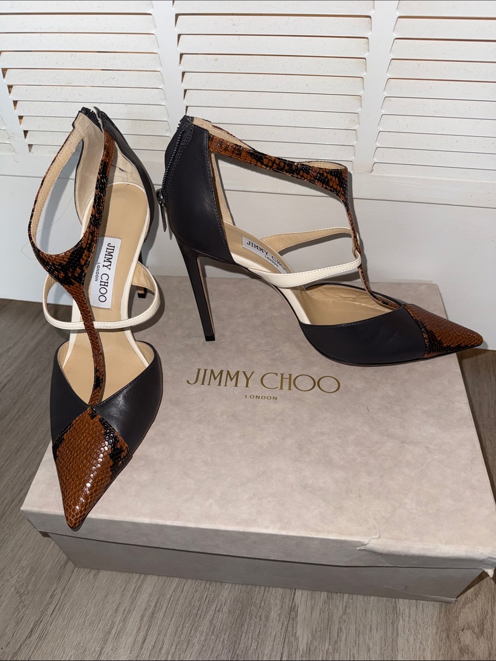 Jimmy Choo Saoni Snake Leather, Calf Leather, Nappa Pointed T-Strap Heels - Picture 8 of 9